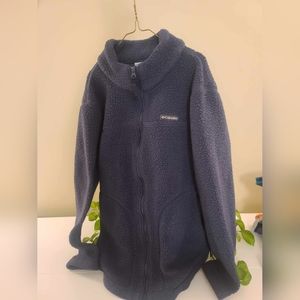 Women's Fluffy Fleece Columbia Zip Up